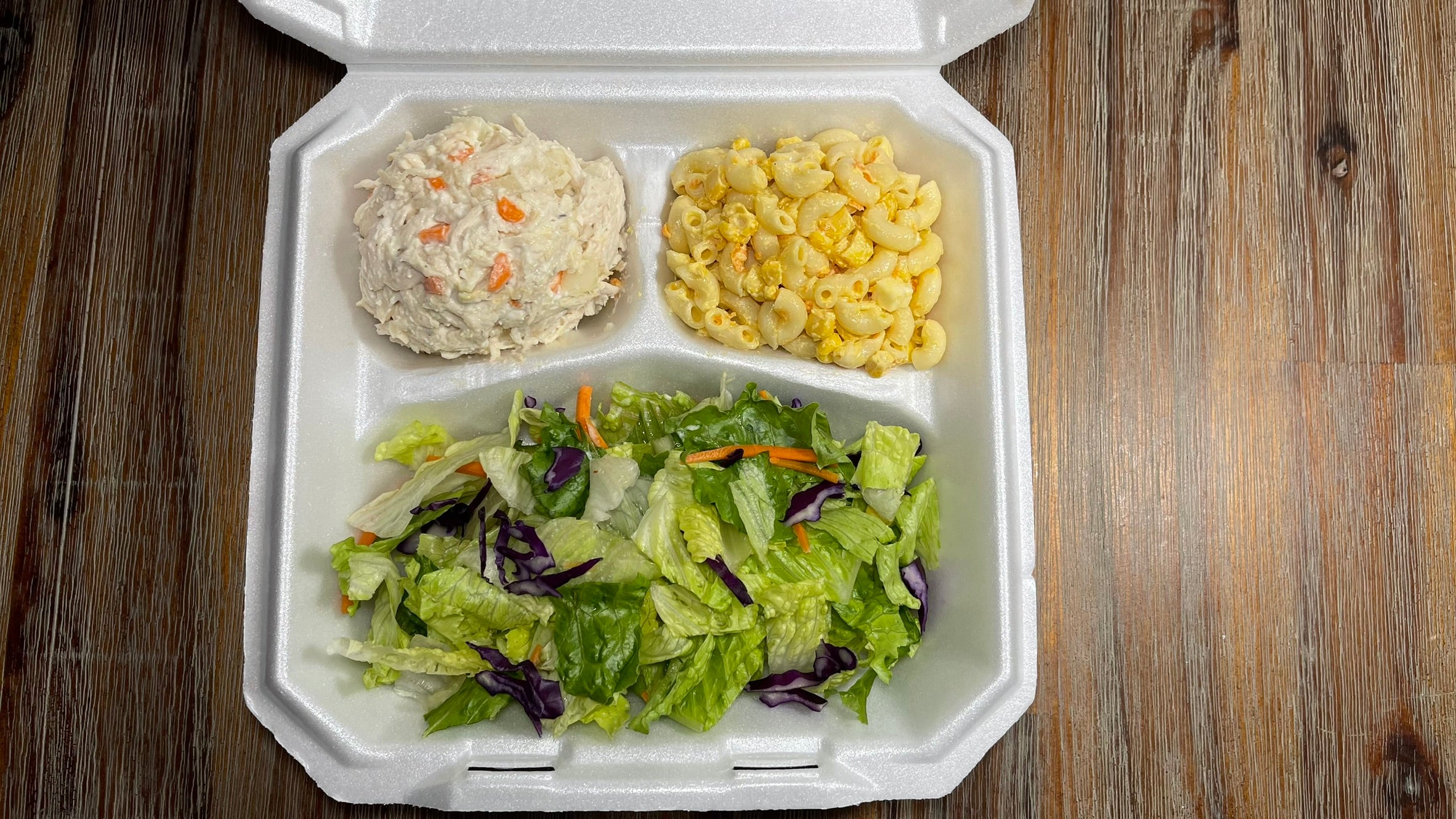 Ensalada de Pollo con Vegetales y Coditos / Chicken, Vegetable & Pasta Salad