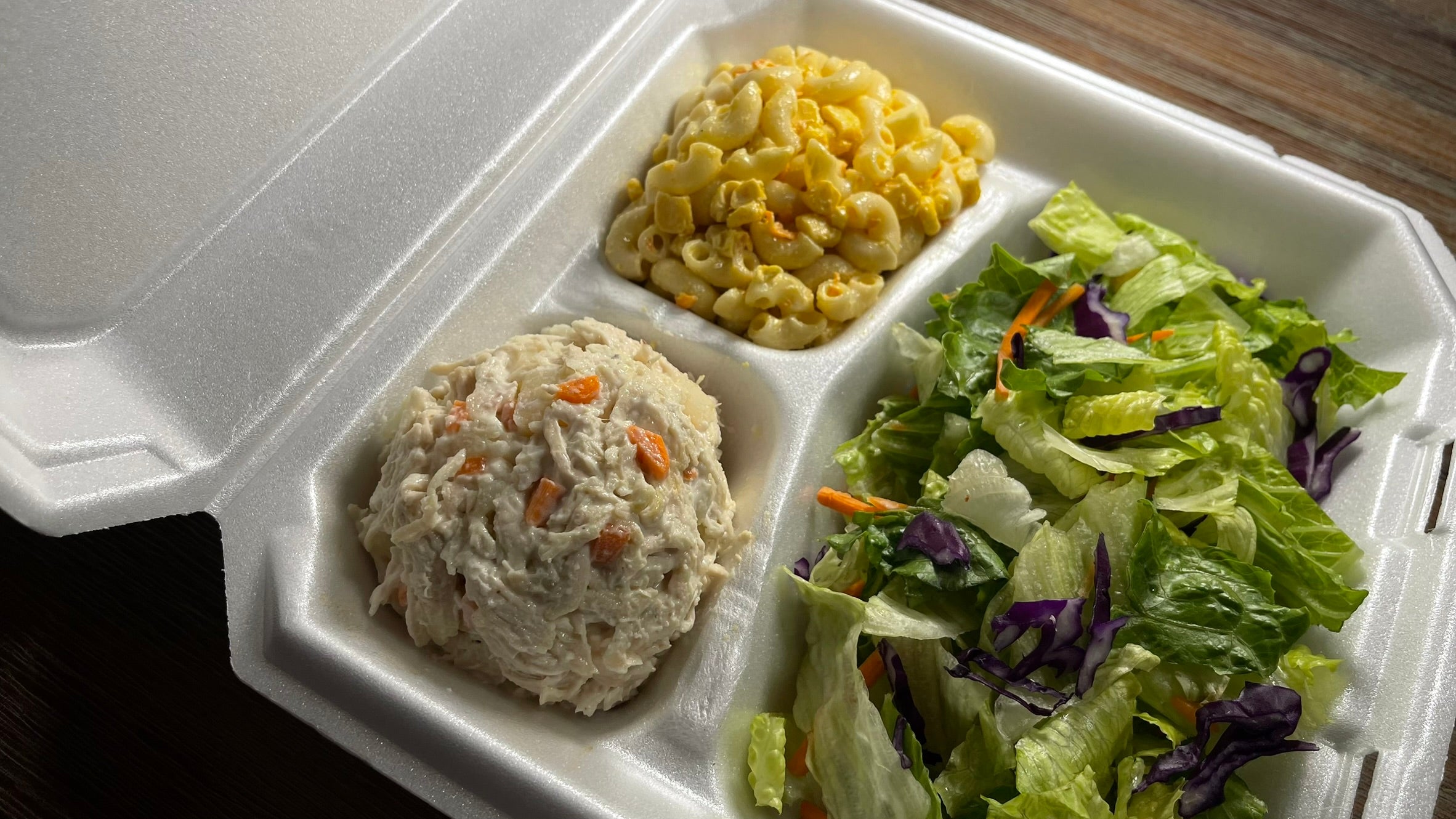 Ensalada de Pollo con Vegetales y Coditos / Chicken, Vegetable & Pasta Salad