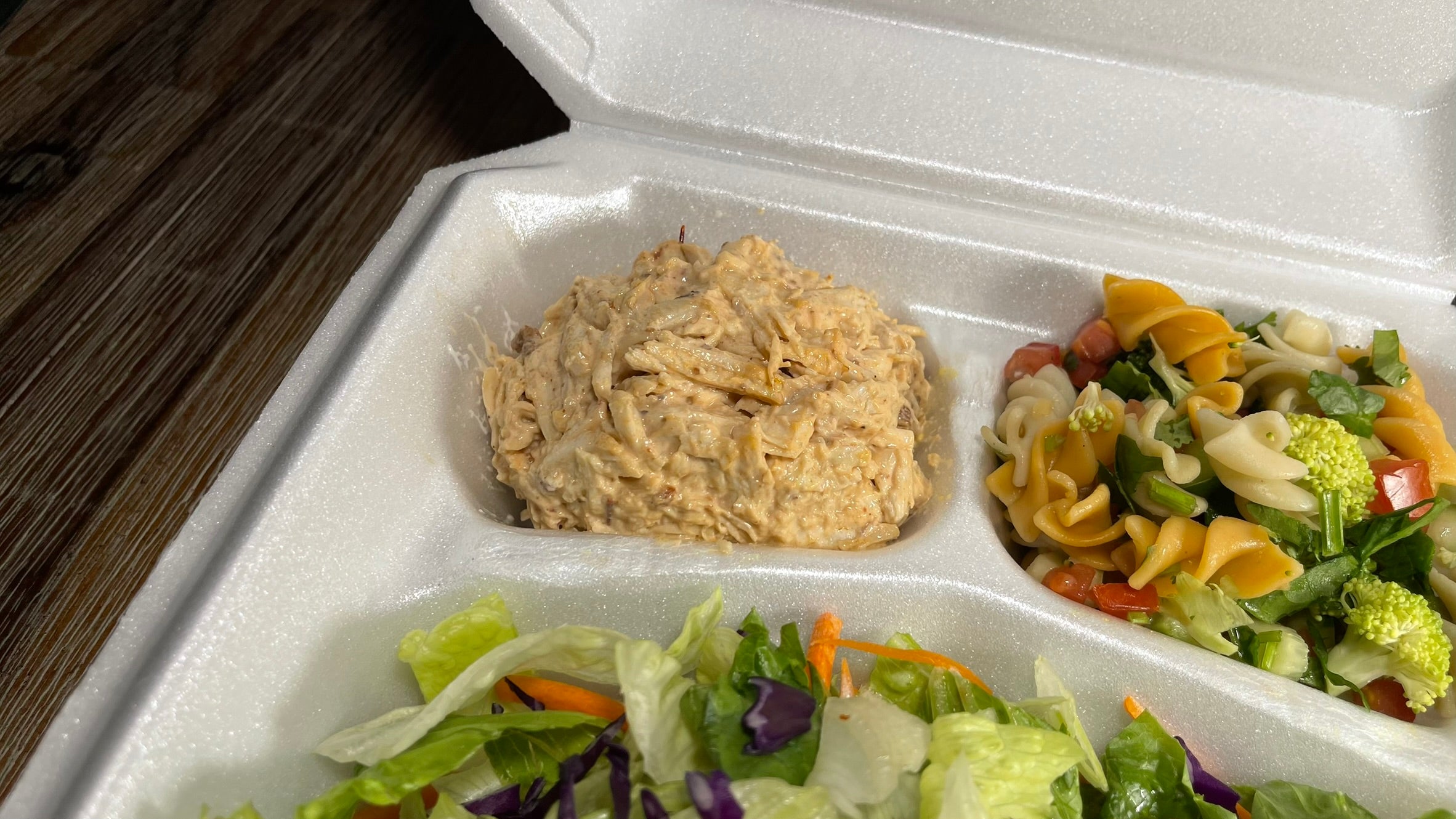 Chipotle Pasta Salad / Ensalada de Chipotle y Pasta